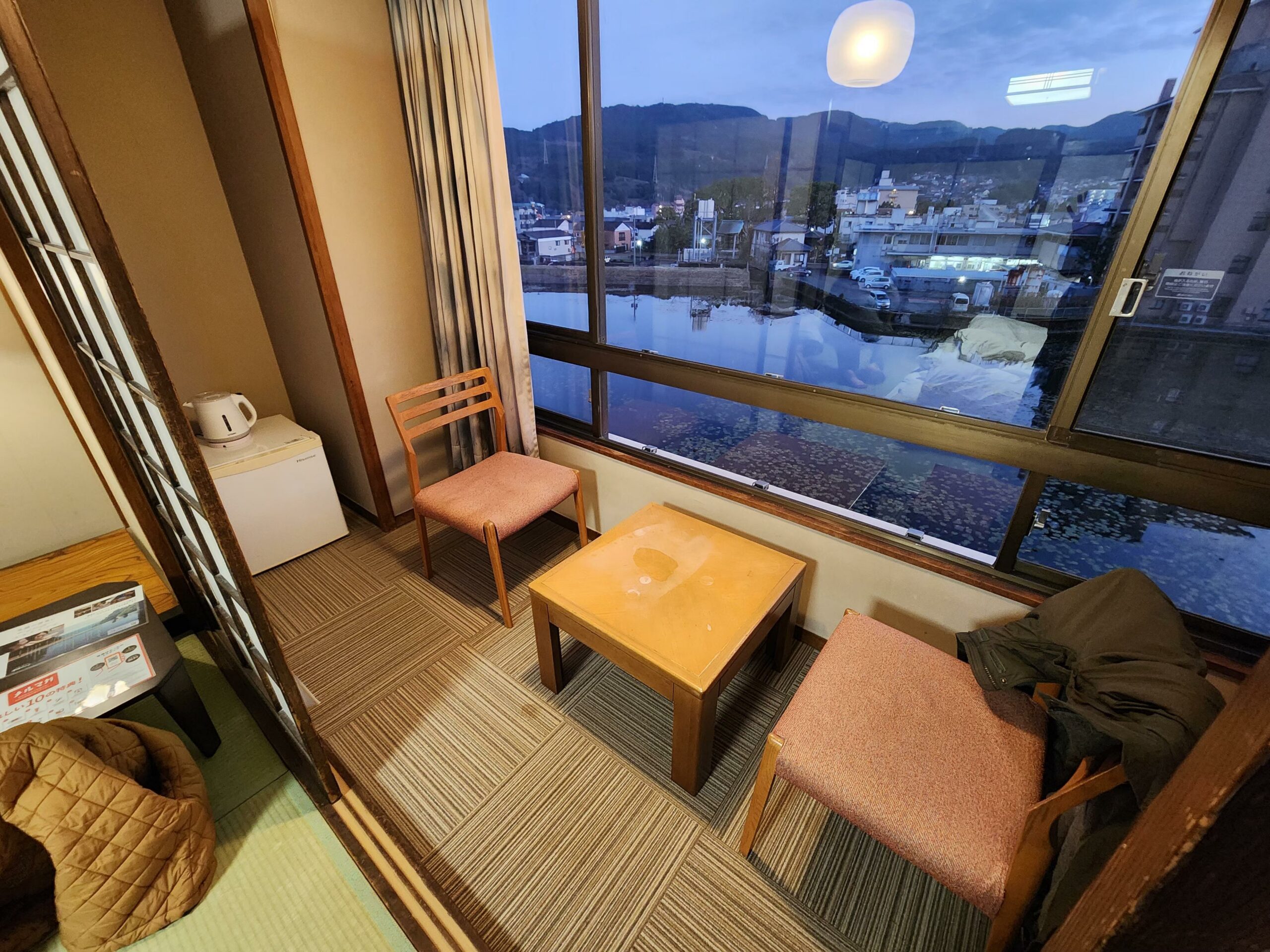 หลังห้องพัก Ooedo Onsen